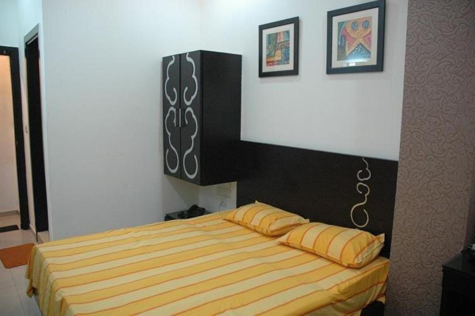 Hotel Chanchal Continental - 02 Mins From New Delhi Railway Station Exterior foto