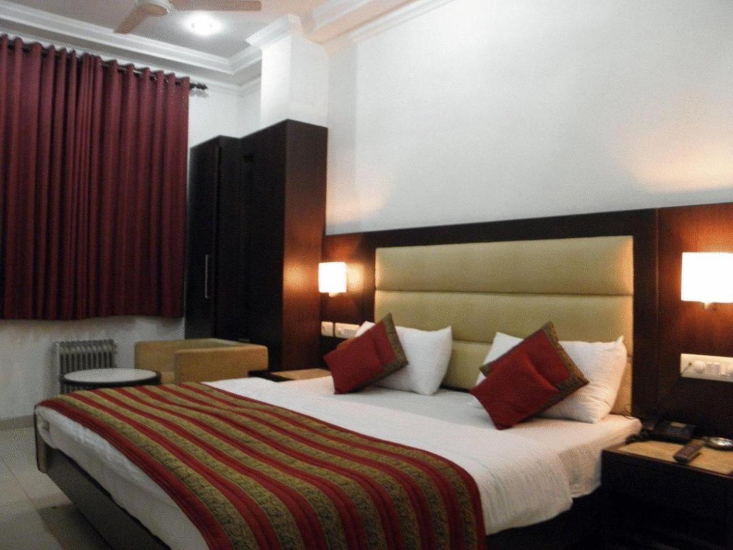 Hotel Chanchal Continental - 02 Mins From New Delhi Railway Station Exterior foto
